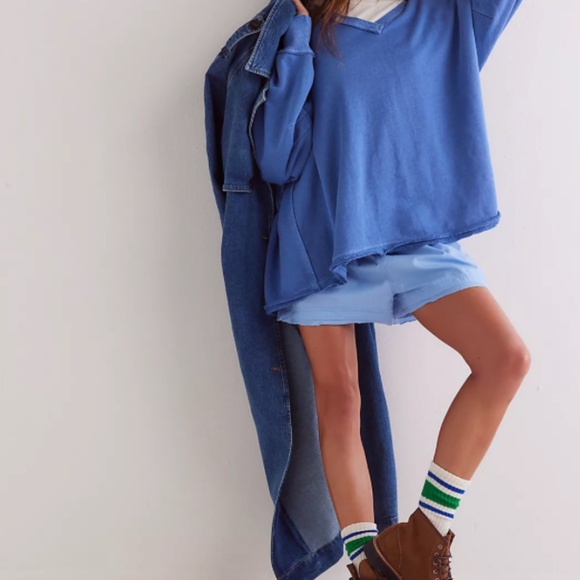 We The Free Venice V-Neck Sweatshirt - Picture 2 of 4